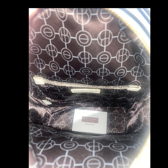SOLD!! Henri Bendel West 57th Backpack *perfect condition* - Picture 4 of 5
